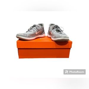 Nike Free RN 2018 Size 9 Men’s WITH BOX